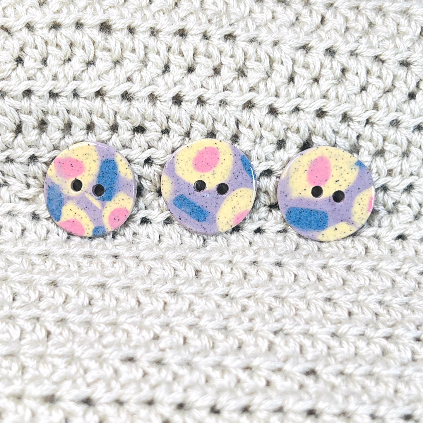 2 Speckled Porcelain Yellow Spring Blossom Patterned Buttons
