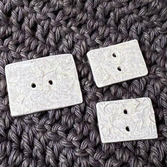 Ginkgo Leaf Textured Ceramic Button Sets
