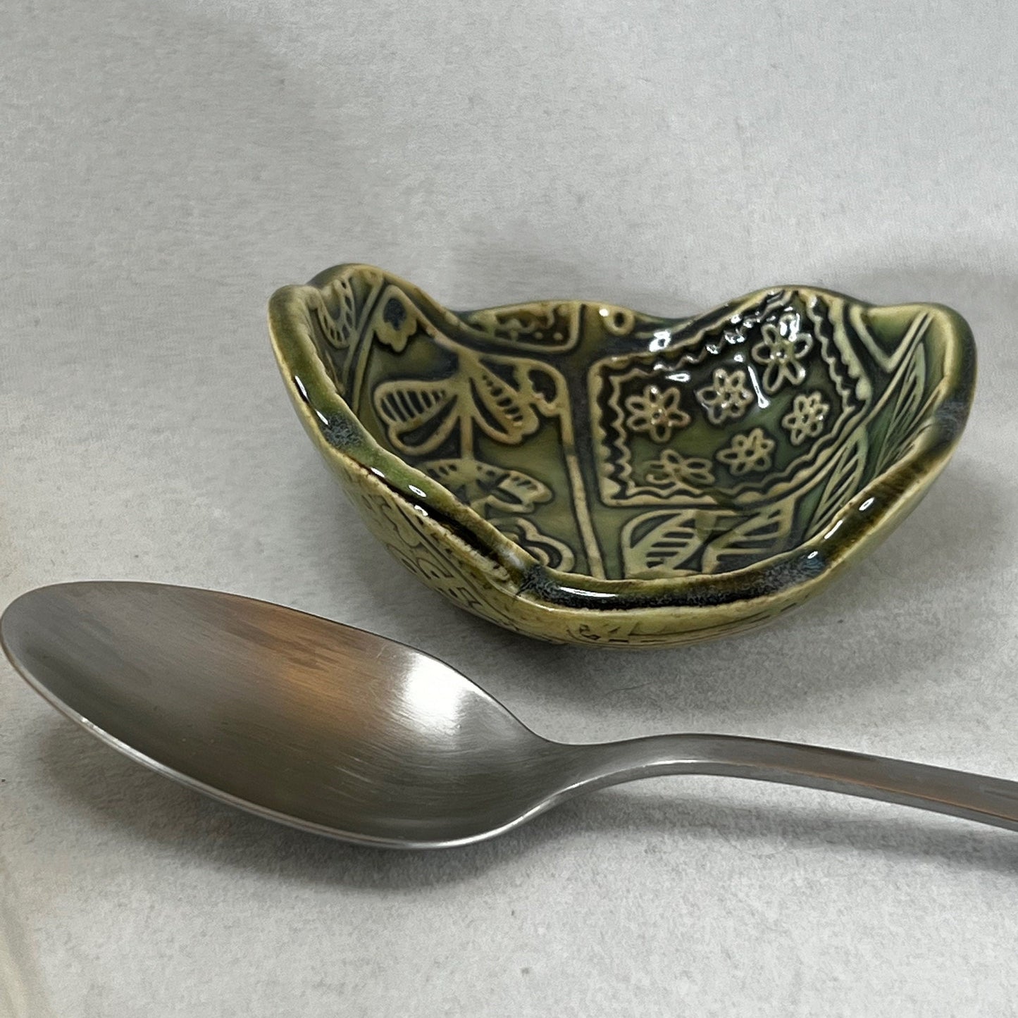 Green Flower Quilt Design Teabag Holder/Spoonrest