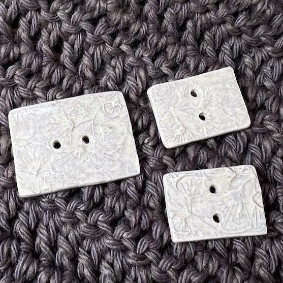 Ginkgo Leaf Textured Ceramic Button Sets