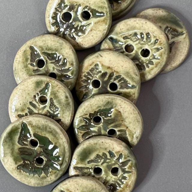 Small Round Fern Ceramic Buttons