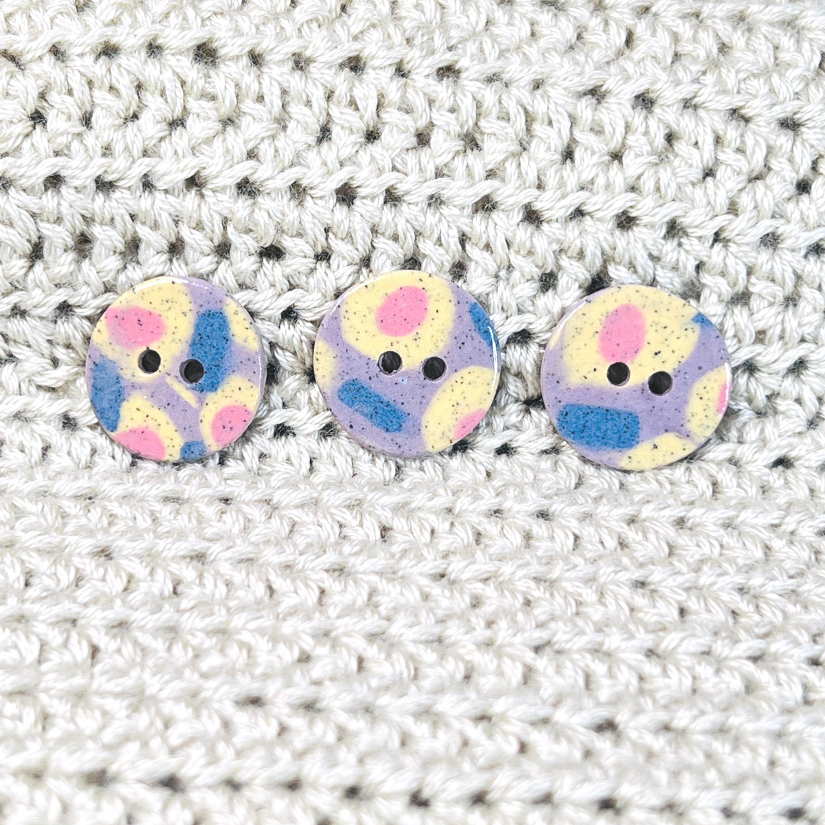 2 Speckled Porcelain Yellow Spring Blossom Patterned Buttons