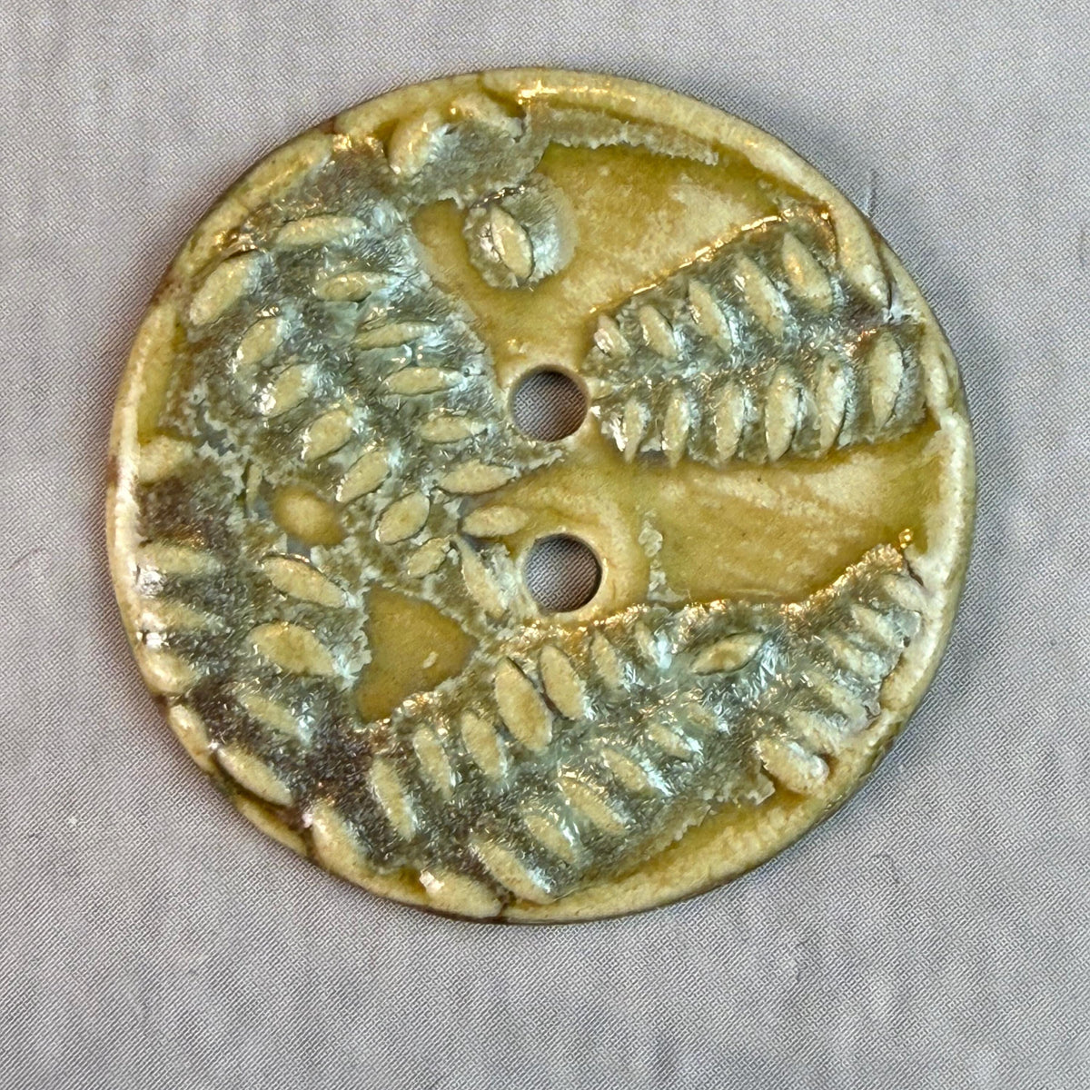 Small Spring Ferns with Green and Gold 2 Hole Round Buttons