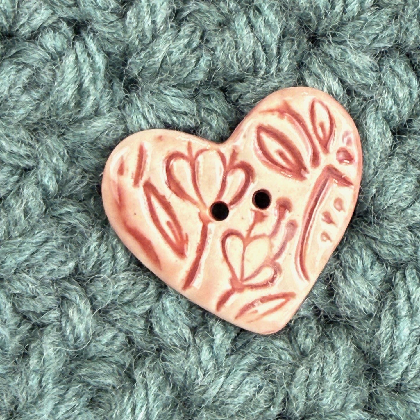Red and Pale Pink Floral Patterned Heart Ceramic Button