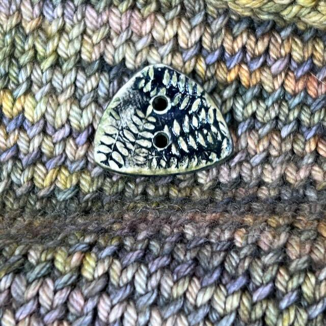 Woodland Fern Textured Triangular Ceramic Button