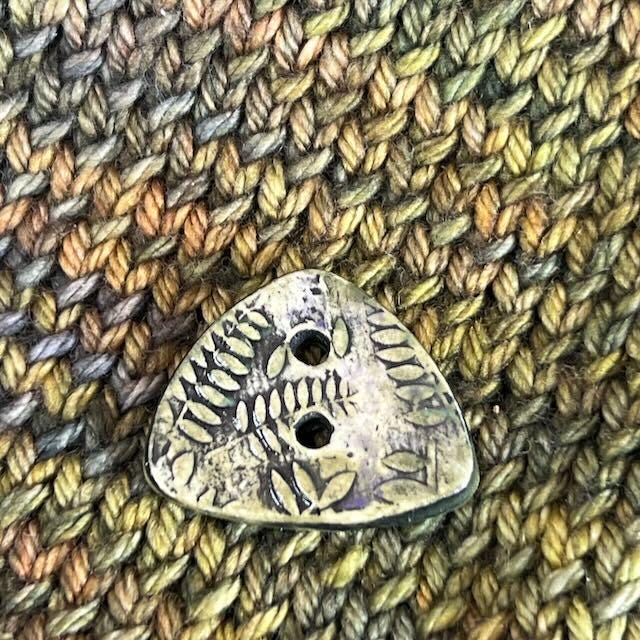 Woodland Fern Textured Triangular Ceramic Button