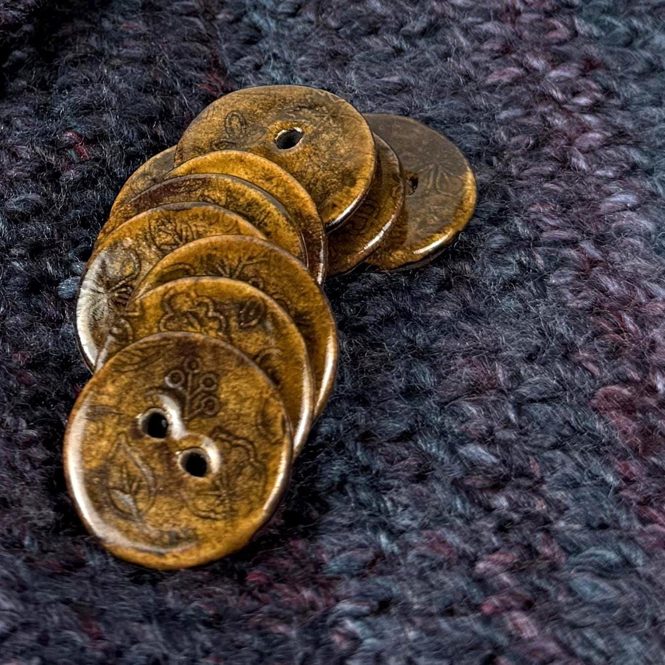 Fall Patterned Iron Celadon Ceramic Buttons