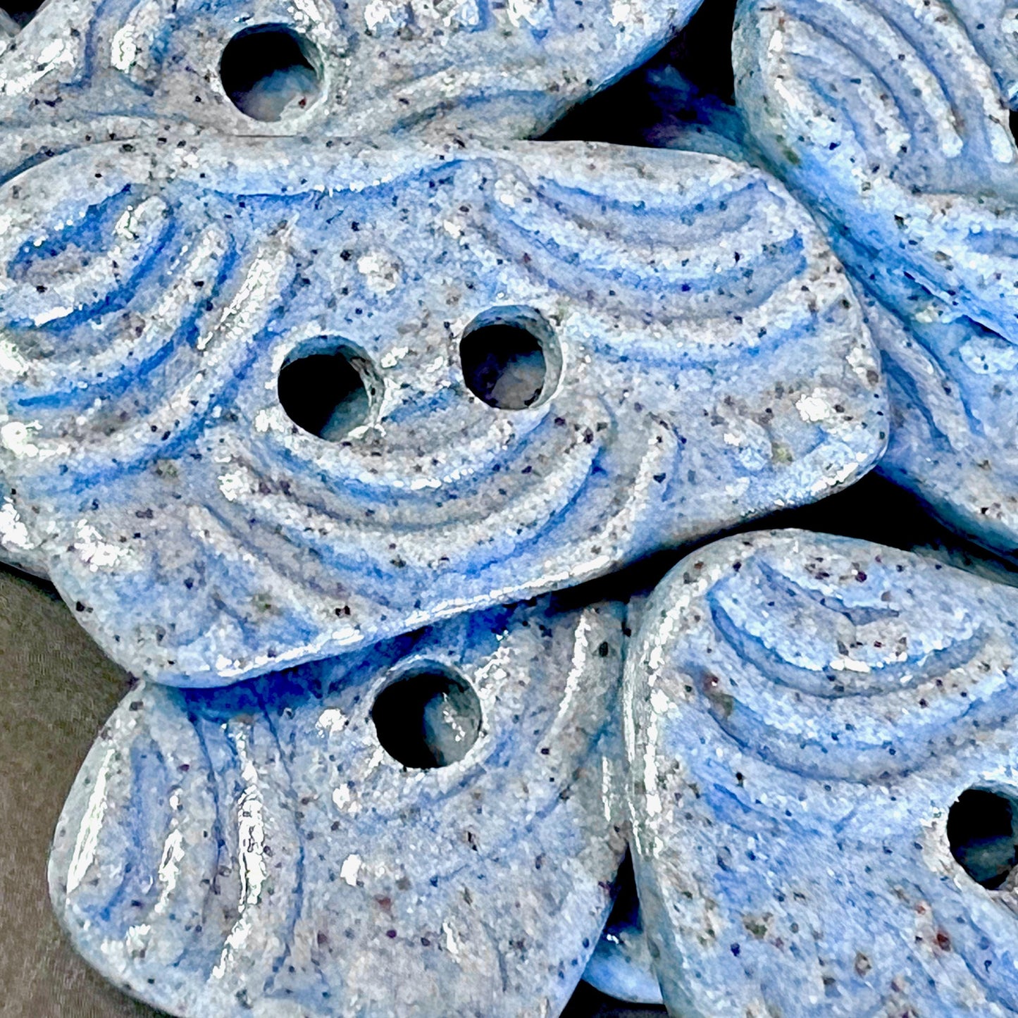 3 Blue Porcelain Wave Patterned Triangular Buttons