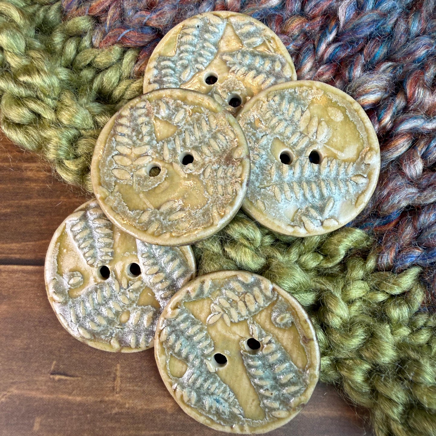 Small Spring Ferns with Green and Gold 2 Hole Round Buttons