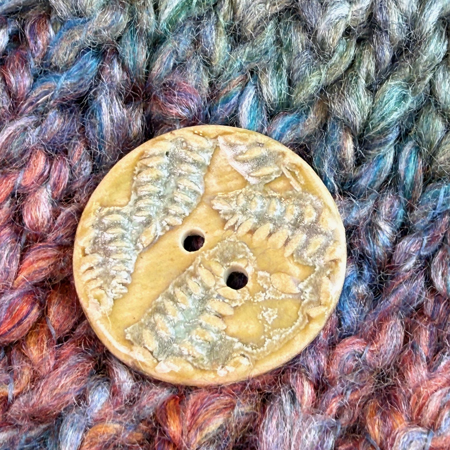 Small Spring Ferns with Green and Gold 2 Hole Round Buttons