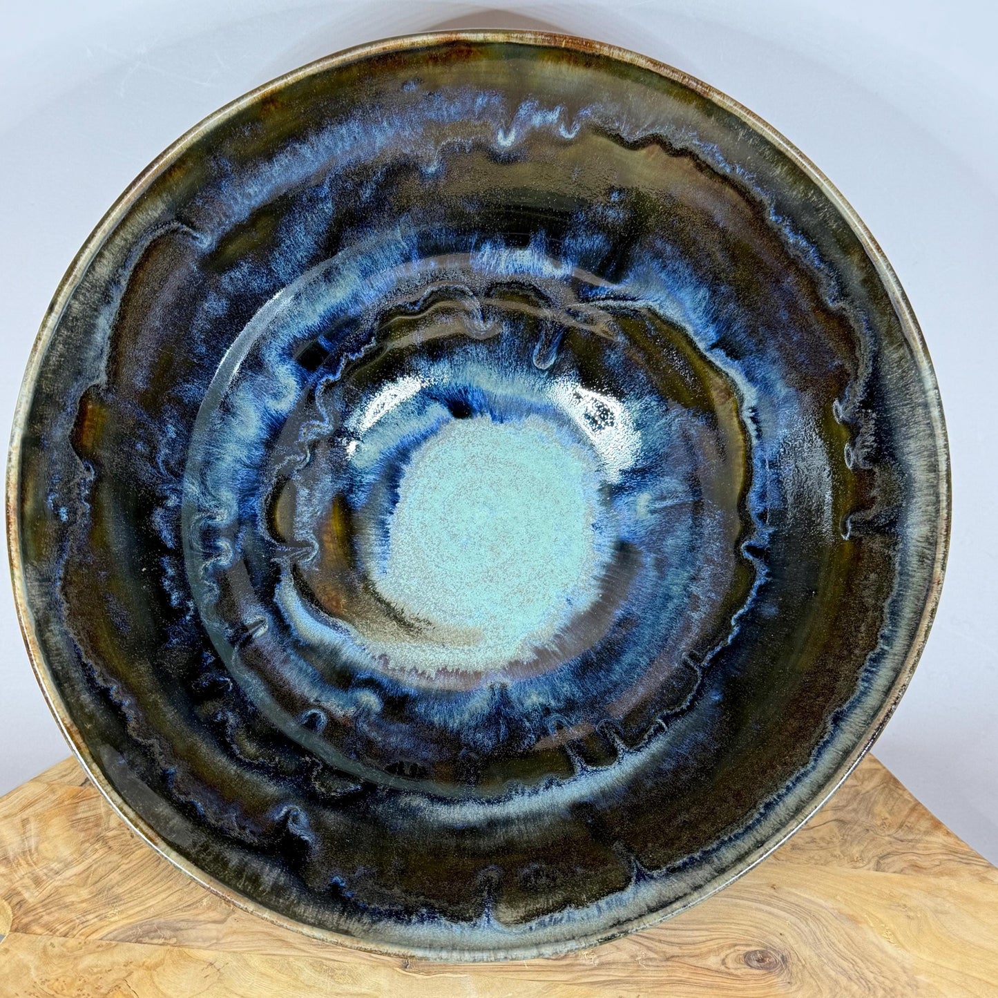 Dark Blue River Run Glazed Stoneware Serving Bowl/Fruit Bowl