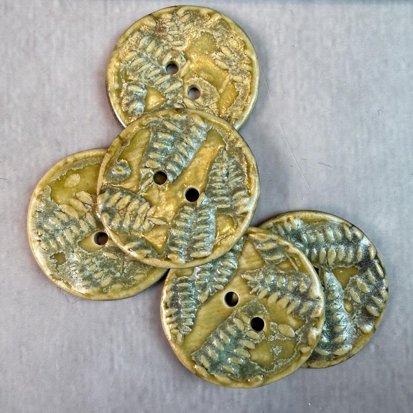 Small Spring Ferns with Green and Gold 2 Hole Round Buttons