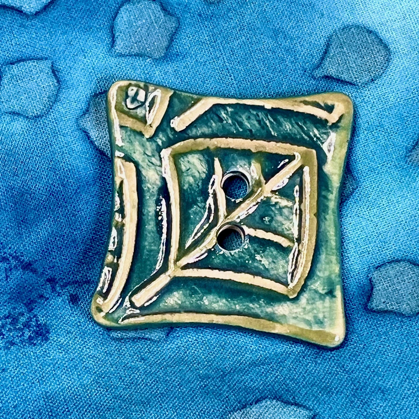 Square Green Button With Graphic Leaf Stamp 2 Holes