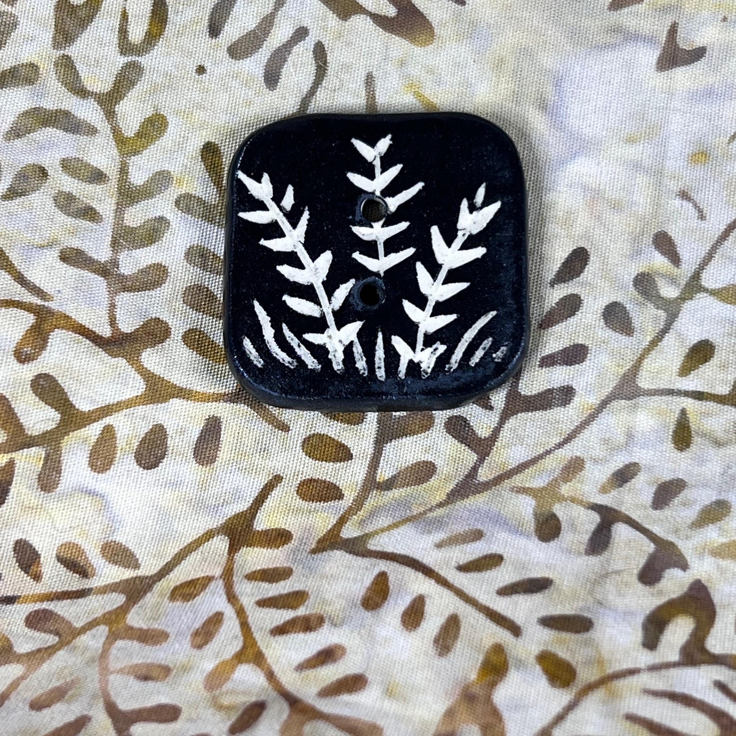 Black and White Sgraffito Plant Square Button