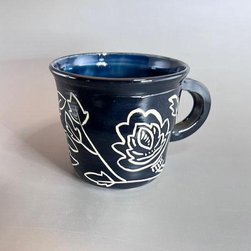 Graphic Flower Black Mug