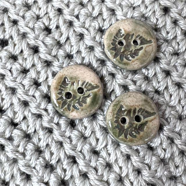 Small Round Fern Ceramic Buttons