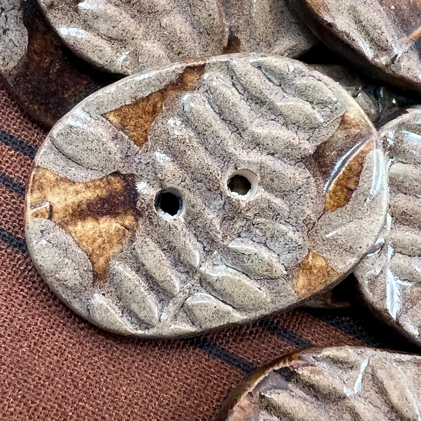 Brown Woodland Fern Textured Ceramic Oblong Buttons