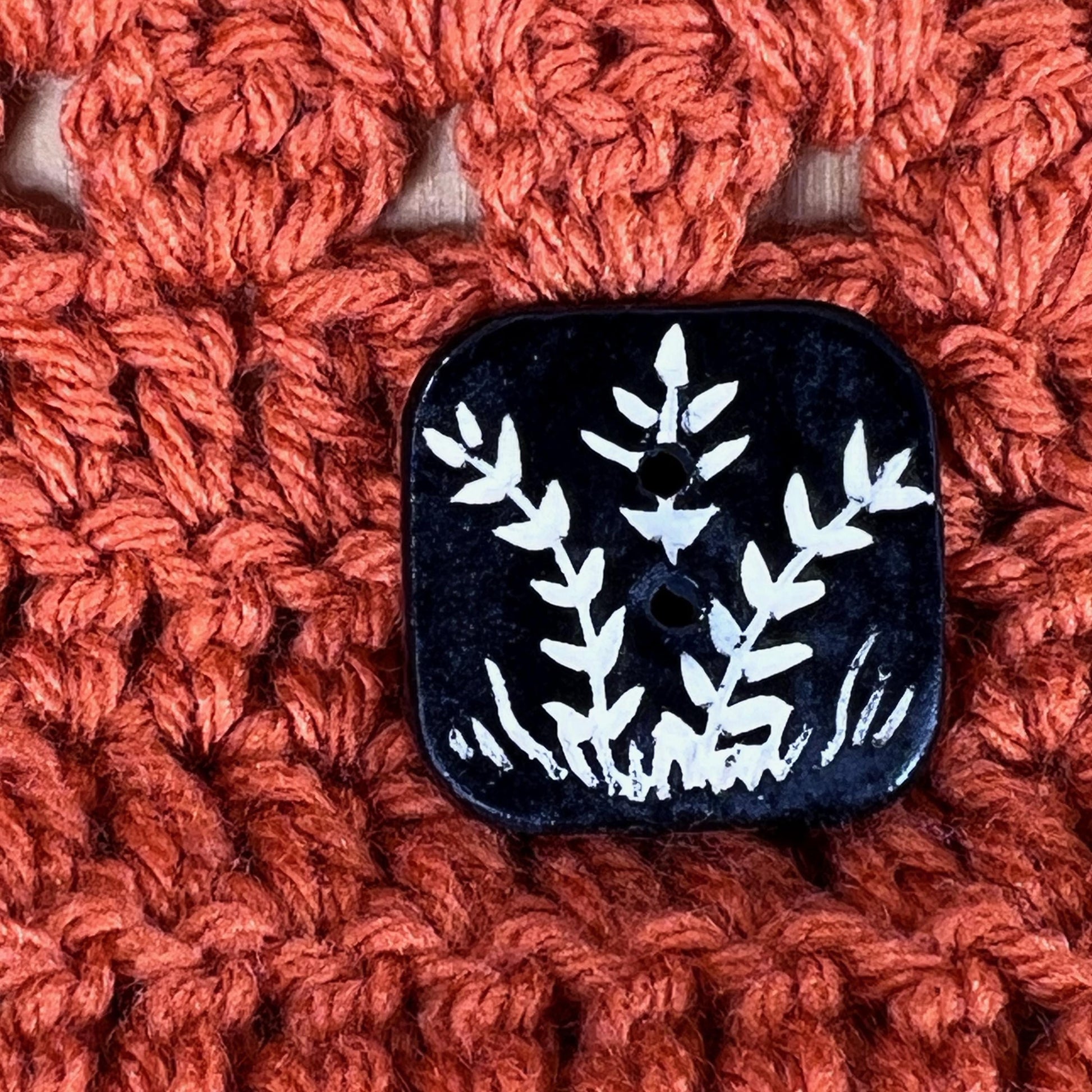 Black and White Sgraffito Plant Square Button