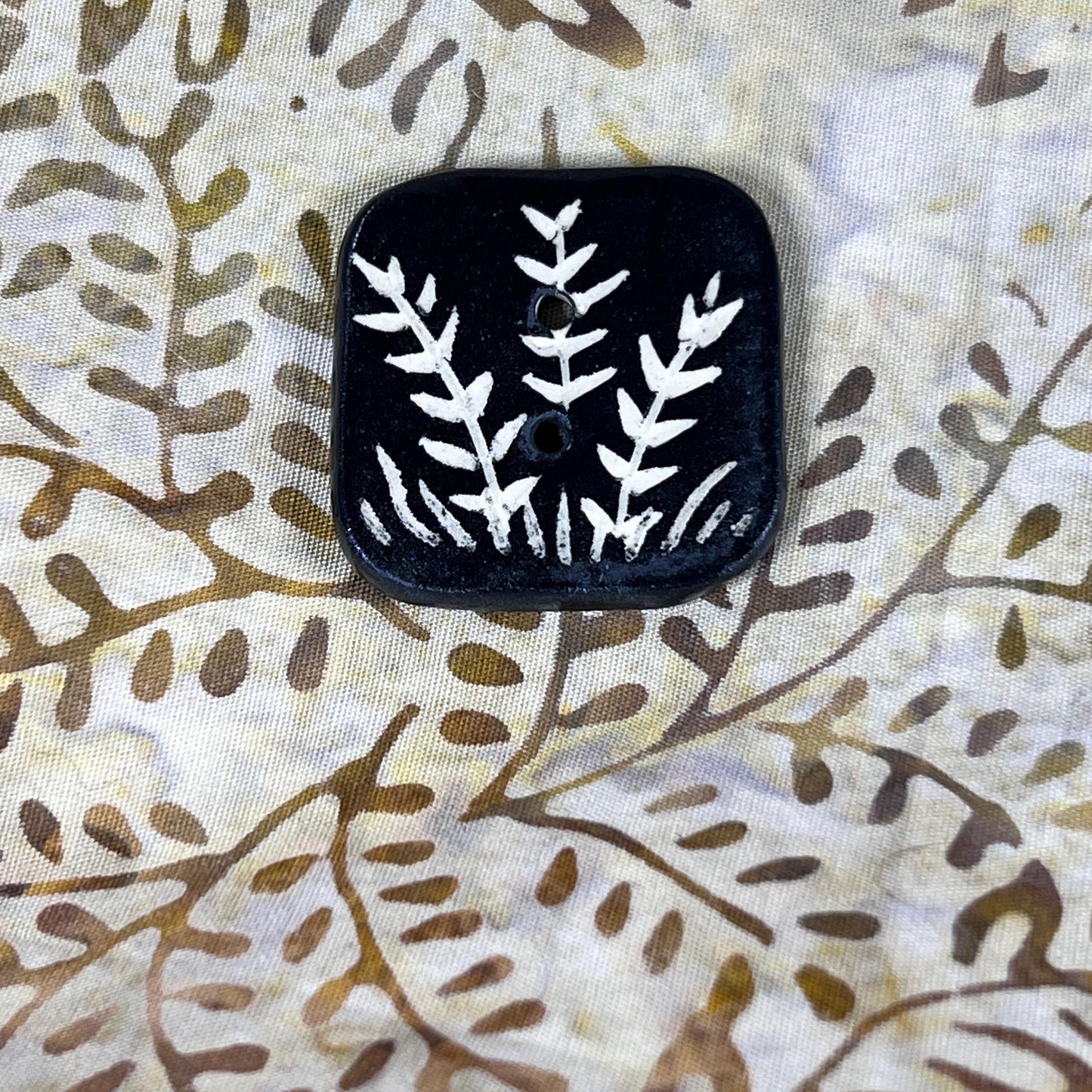 Black and White Sgraffito Plant Square Button