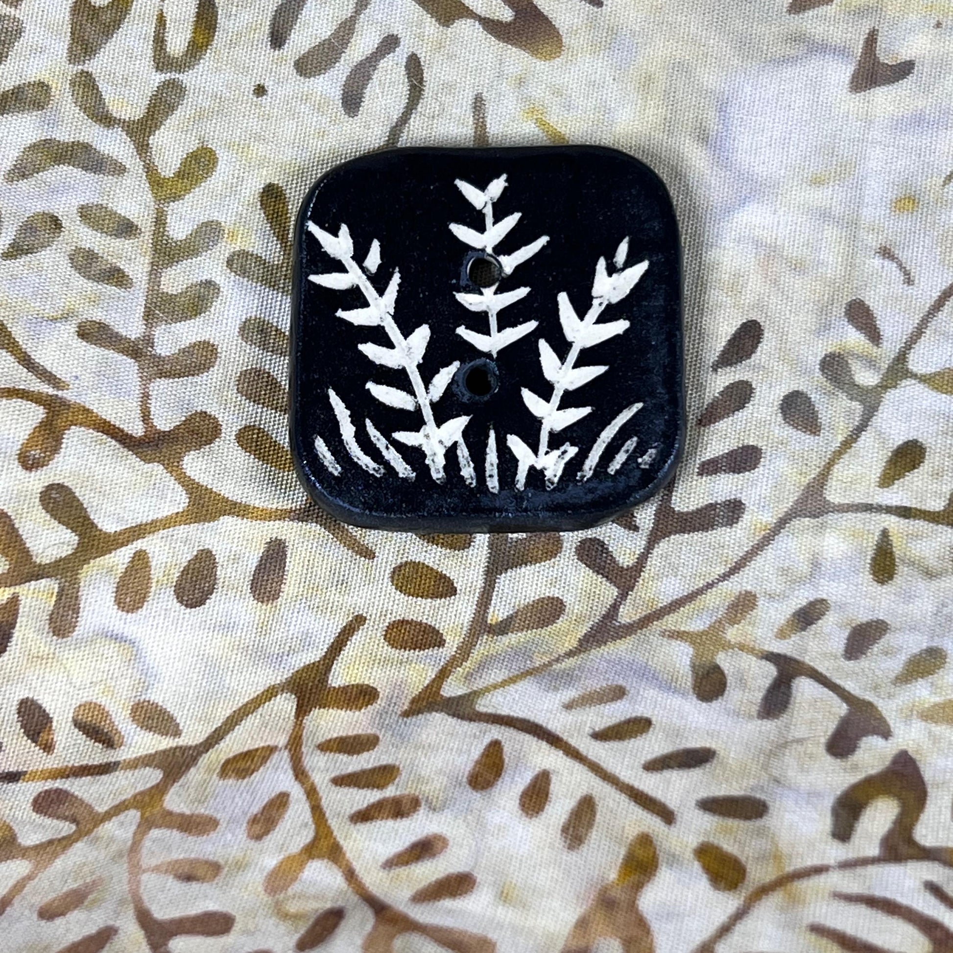 Black and White Sgraffito Plant Square Button