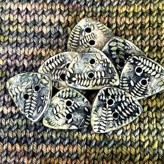 Woodland Fern Textured Triangular Ceramic Button