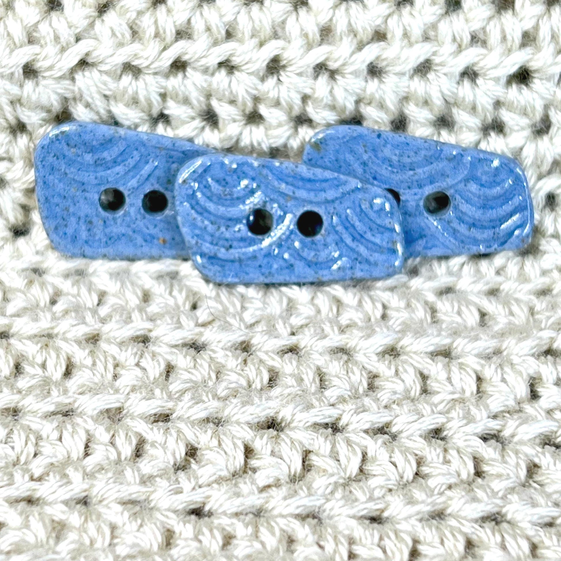 3 Blue Porcelain Wave Patterned Triangular Buttons