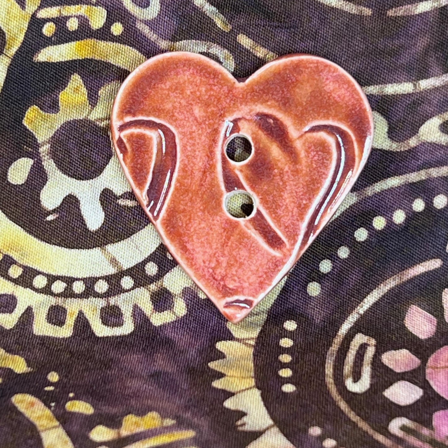 Large Dark Pink Heart Patterned Heart Shaped Button