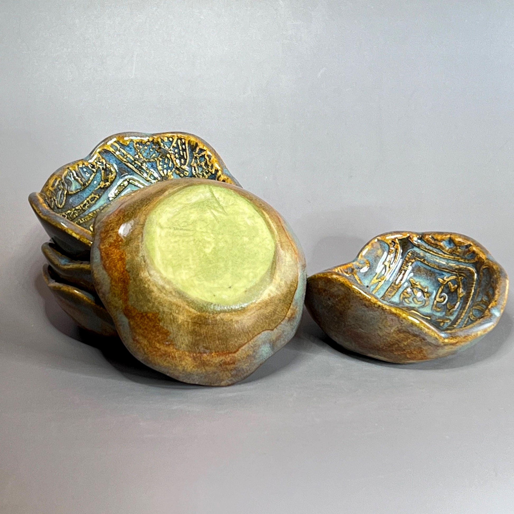 Agave Green and Blue on Amber Brown Succulent Patterned Teabag Holder and Spoonrest