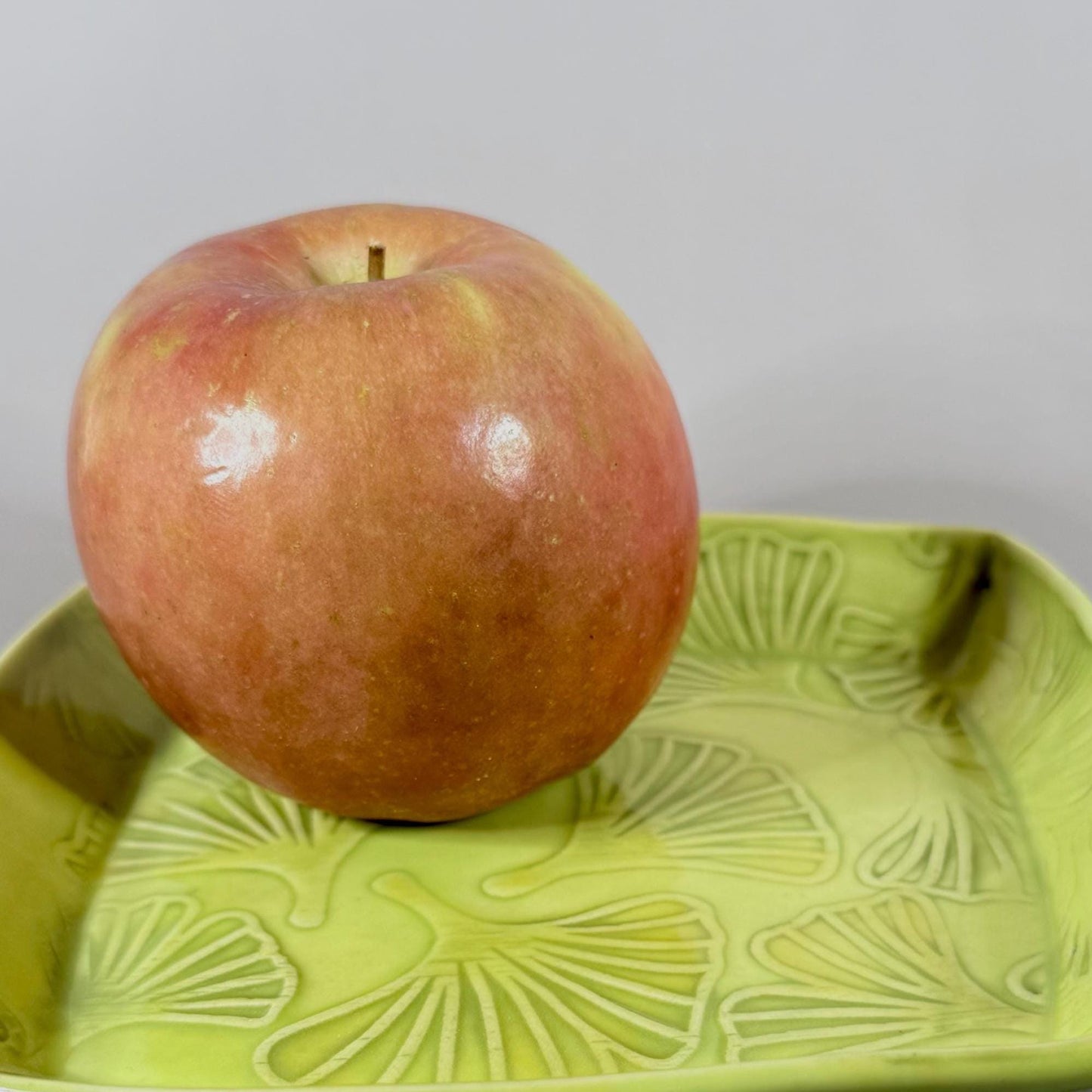 Bright Green Ginkgo Patterned Small Plate