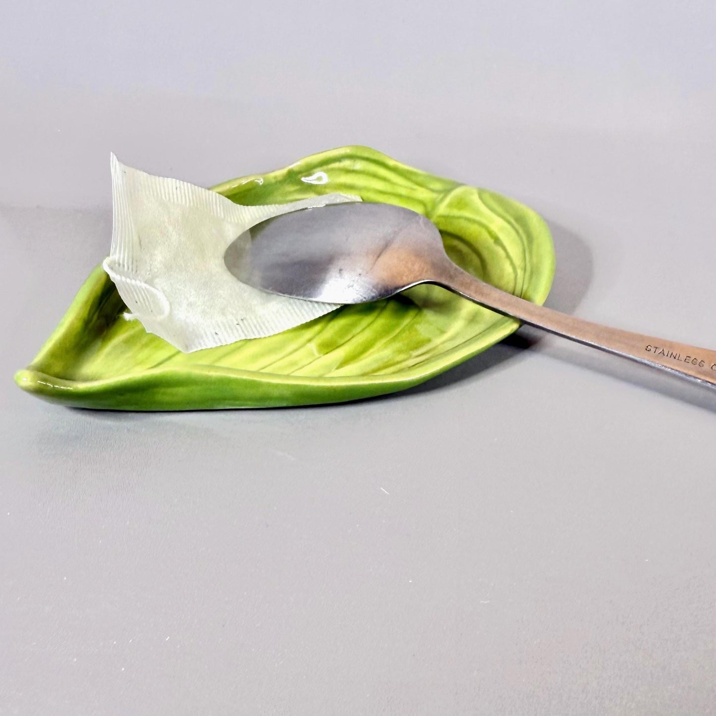 Bright Green Leaf Teabag Holder/Spoon Rest/ Trinket Dish