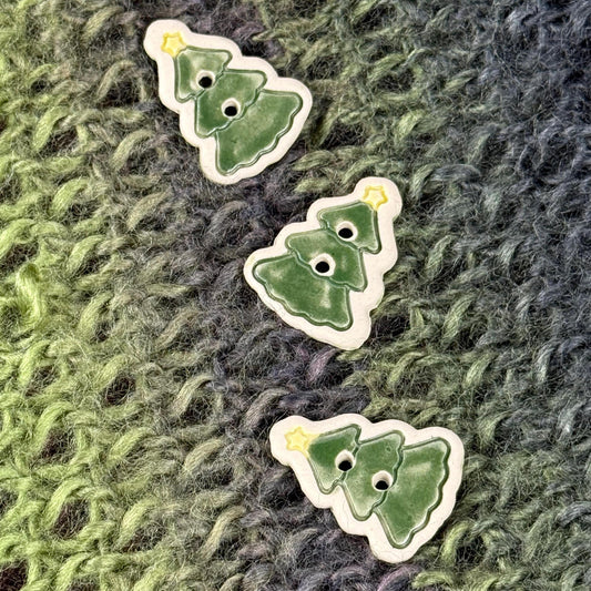 Evergreen Tree with Star Set of 3 Ceramic Buttons
