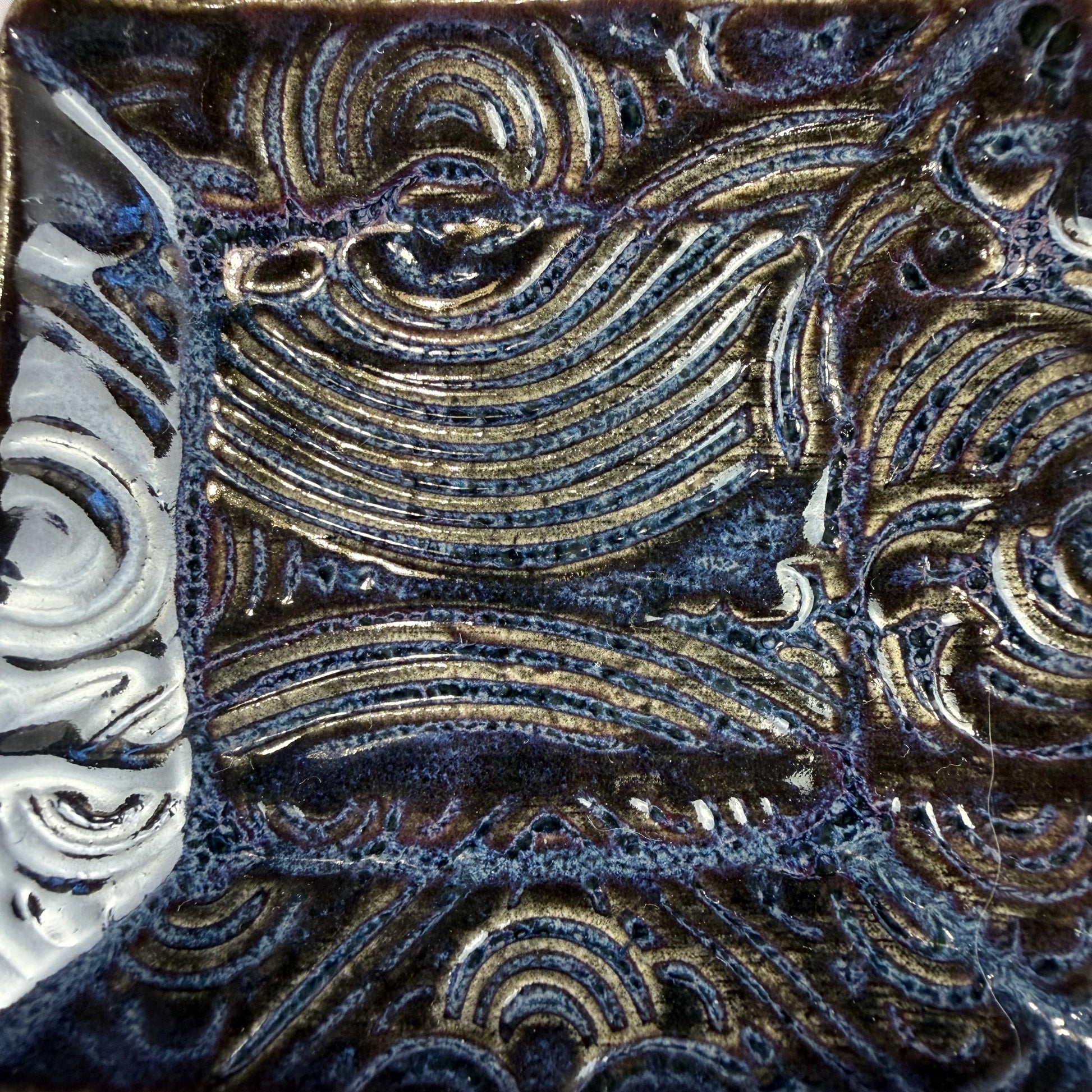 Dark Blue and Purple Wave Patterned Teabag Holder and Spoon Rest