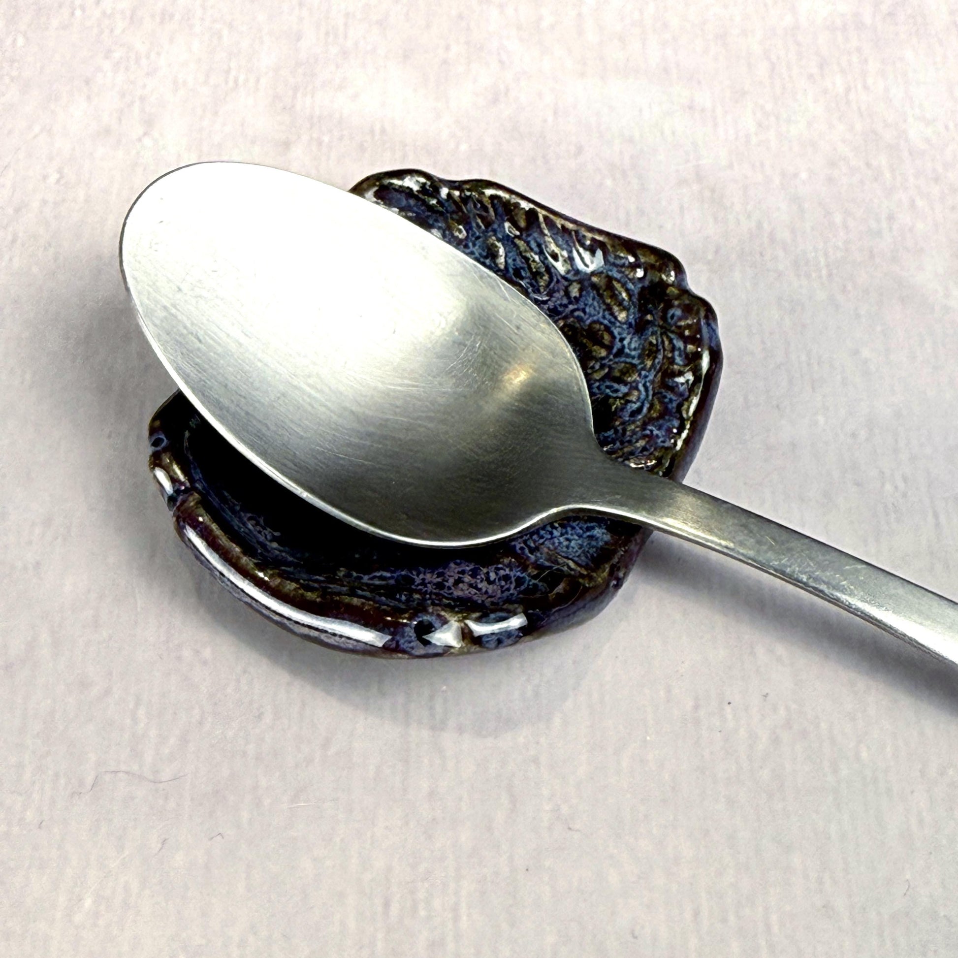 Dark Blue and Purple Wave Patterned Chopstick Rest/Tiny Spoon Rest