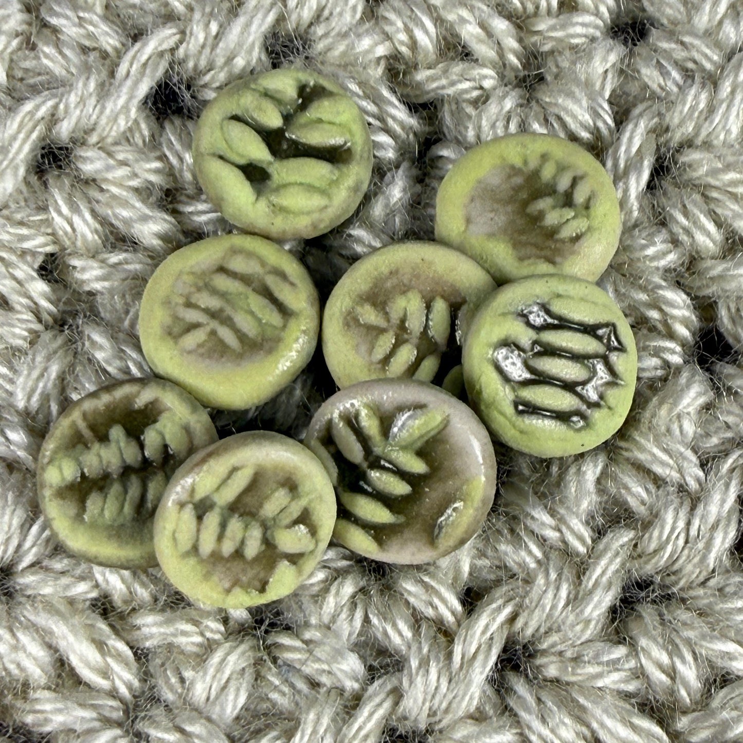 Decorative Tiny Green Fern Ceramic Buttons