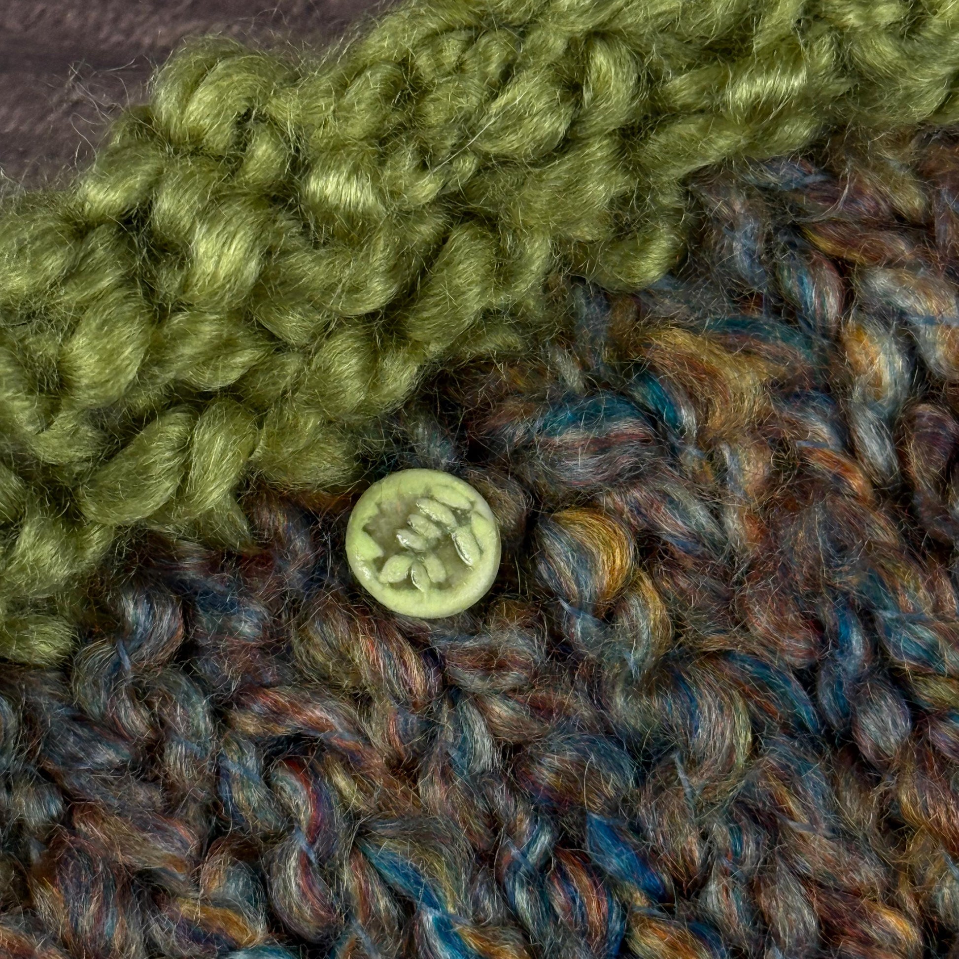 Decorative Tiny Green Fern Ceramic Buttons