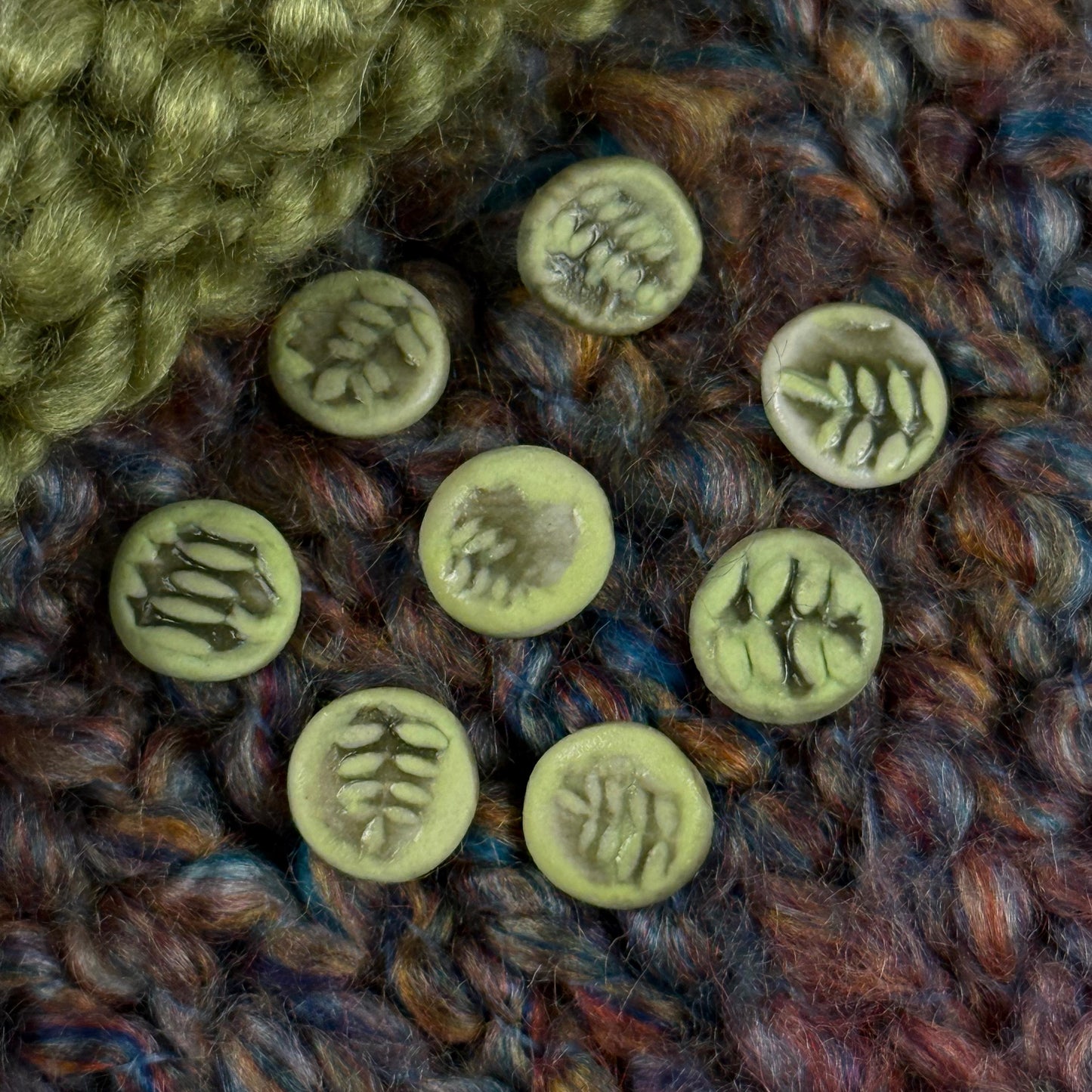 Decorative Tiny Green Fern Ceramic Buttons