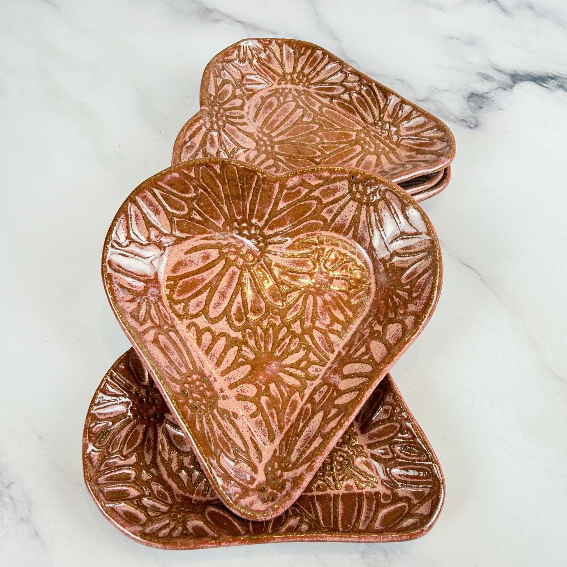 Red Ceramic Teabag Holder/Spoonrest with Daisy Pattern