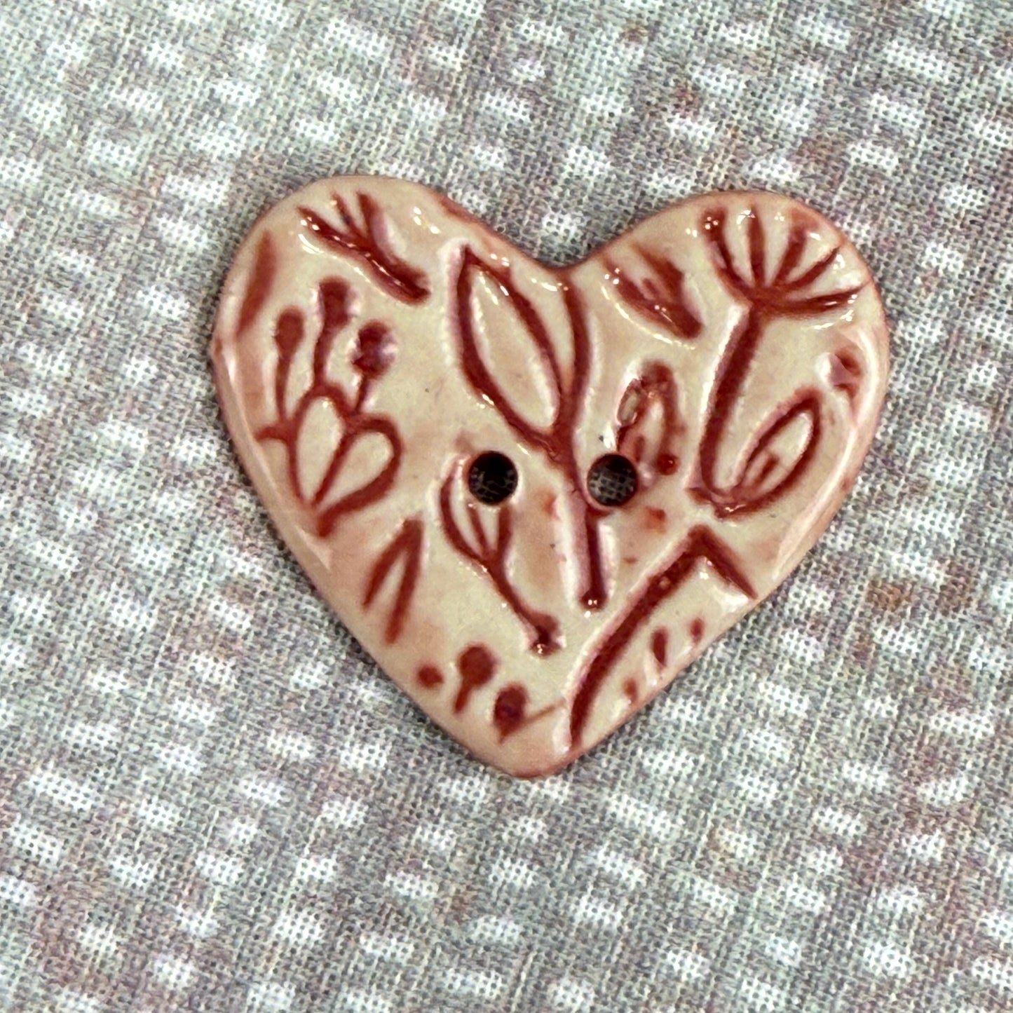 Red and Pale Pink Floral Patterned Heart Ceramic Button