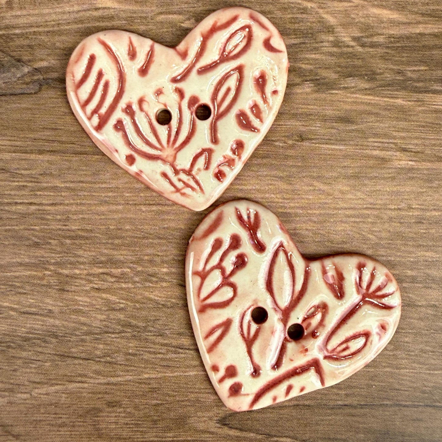 Red and Pale Pink Floral Patterned Heart Ceramic Button