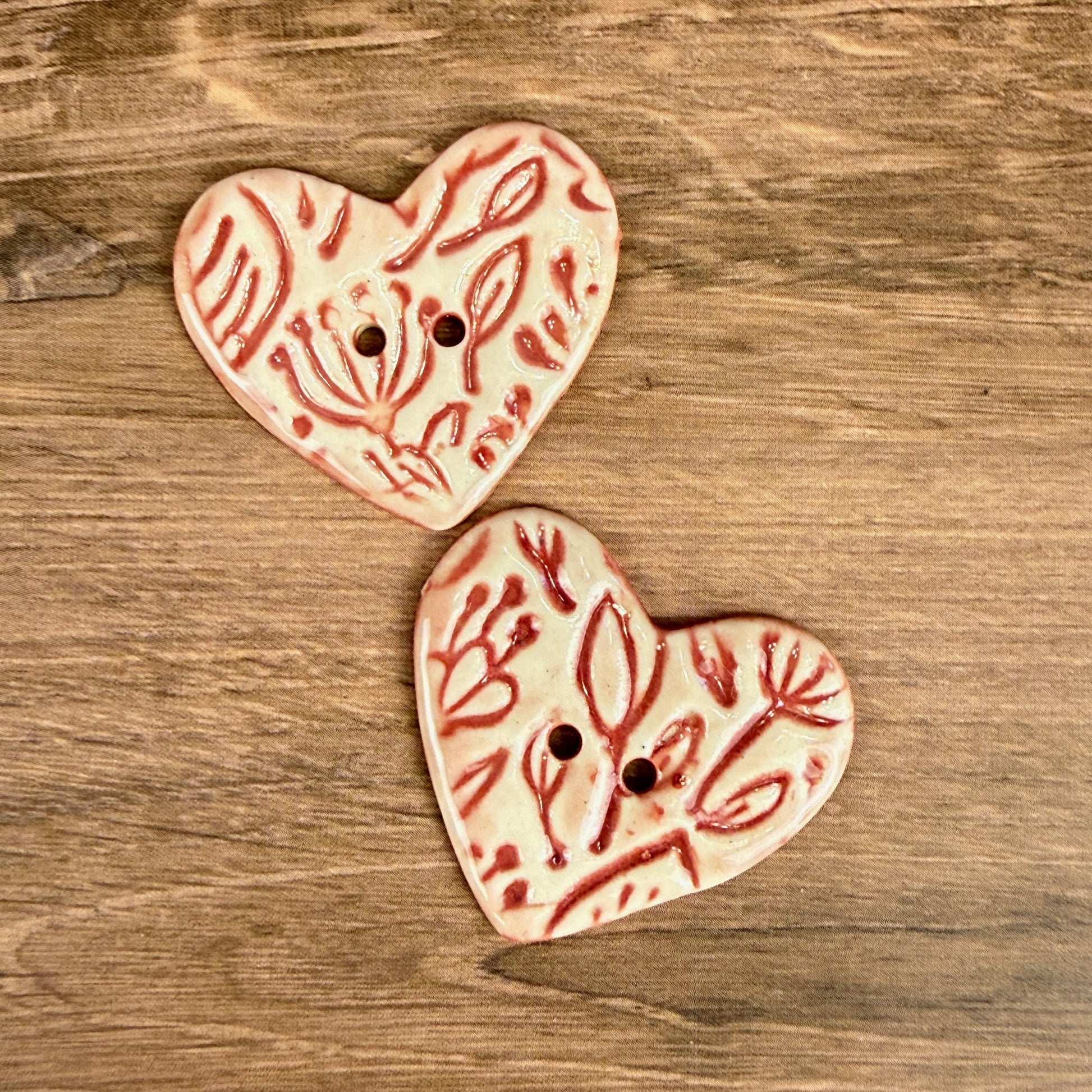 Red and Pale Pink Floral Patterned Heart Ceramic Button