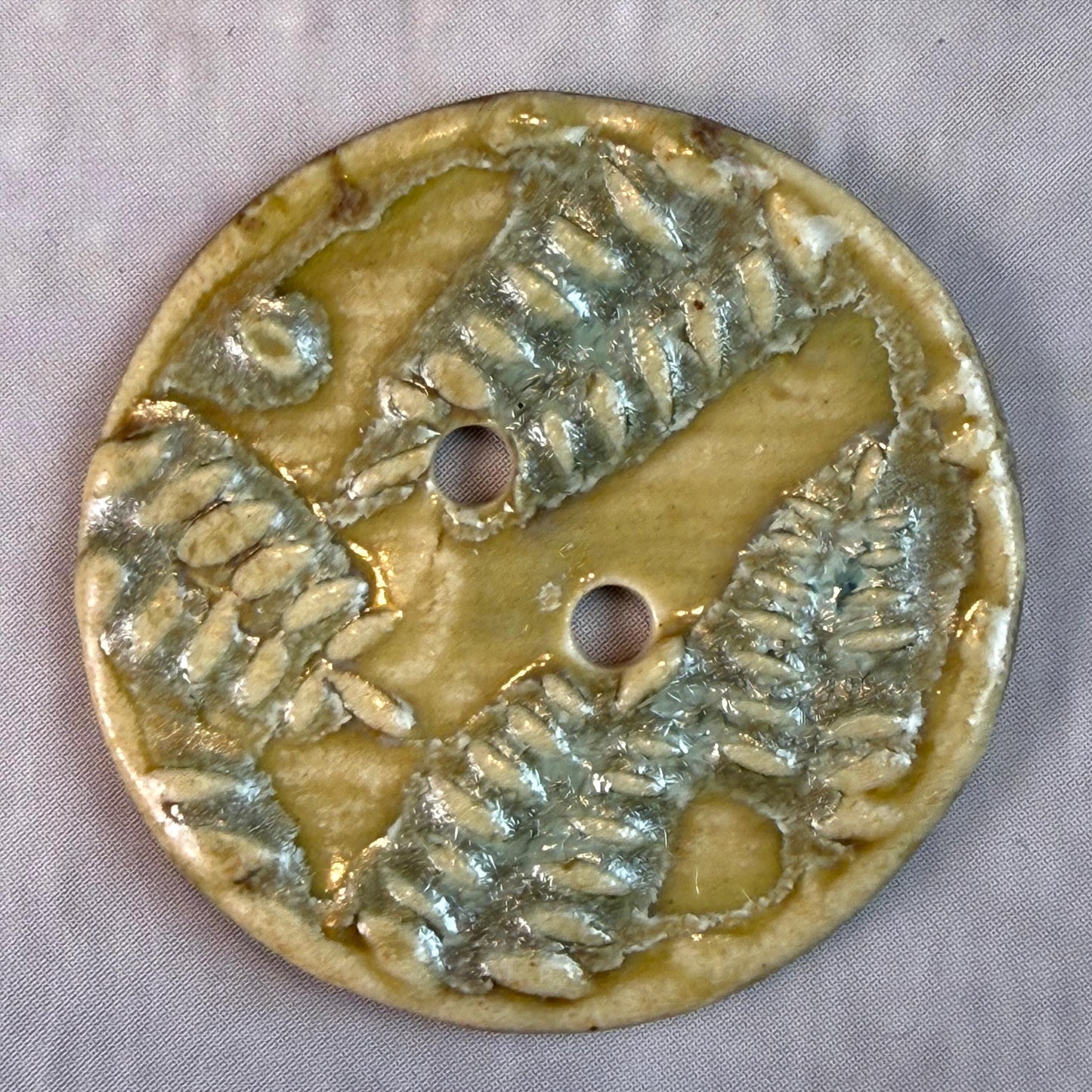 Small Spring Ferns with Green and Gold 2 Hole Round Buttons