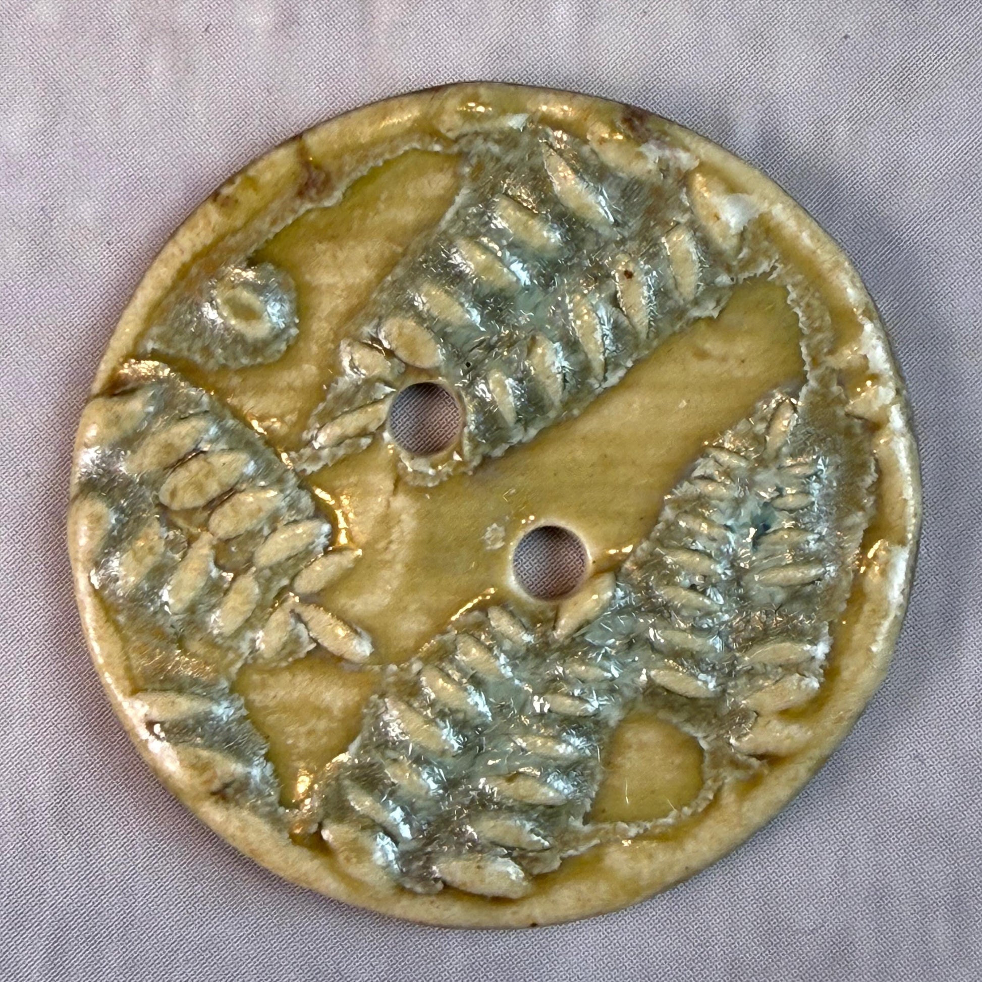 Small Spring Ferns with Green and Gold 2 Hole Round Buttons