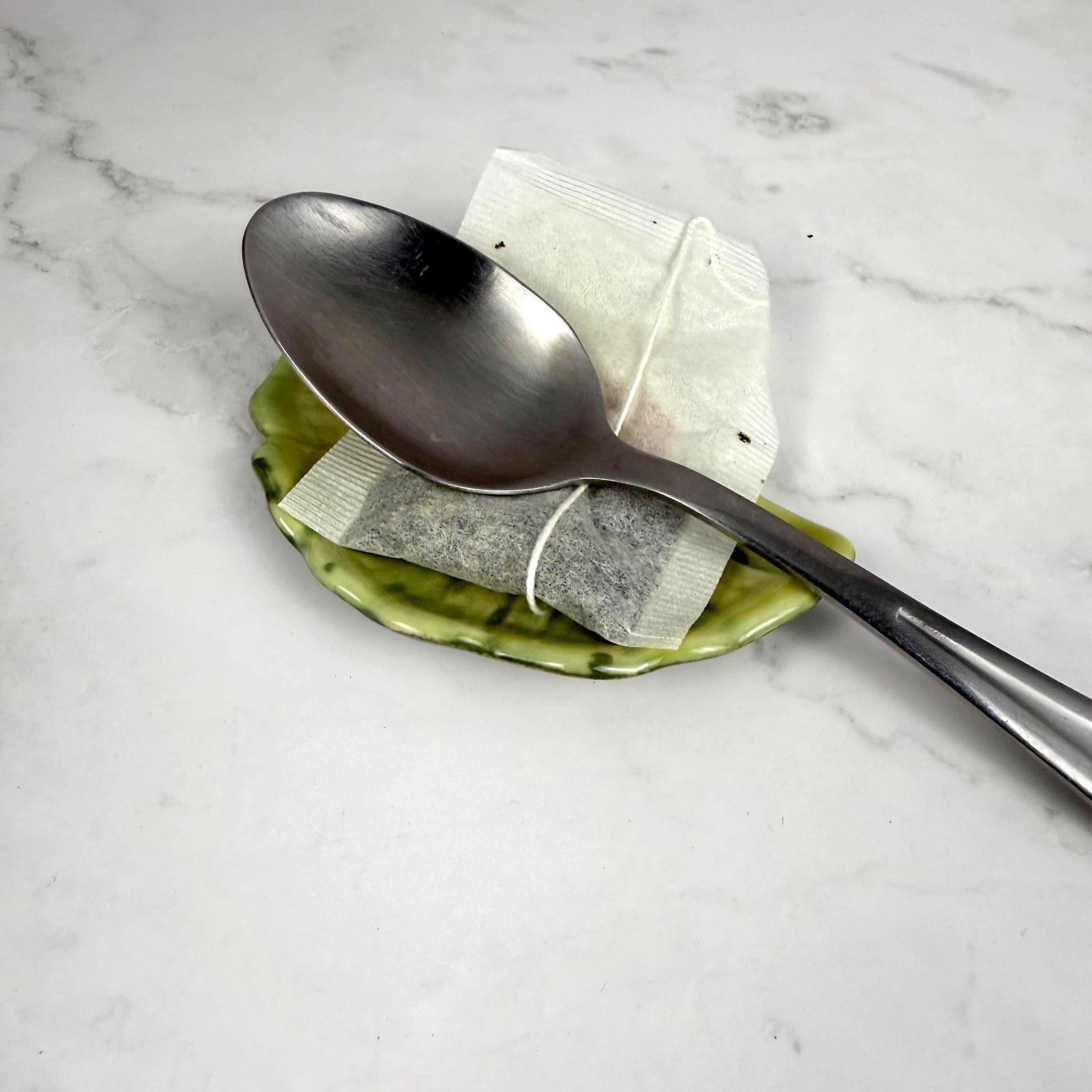 Ginkgo Leaf Teabag Holder/Spoon Rest
