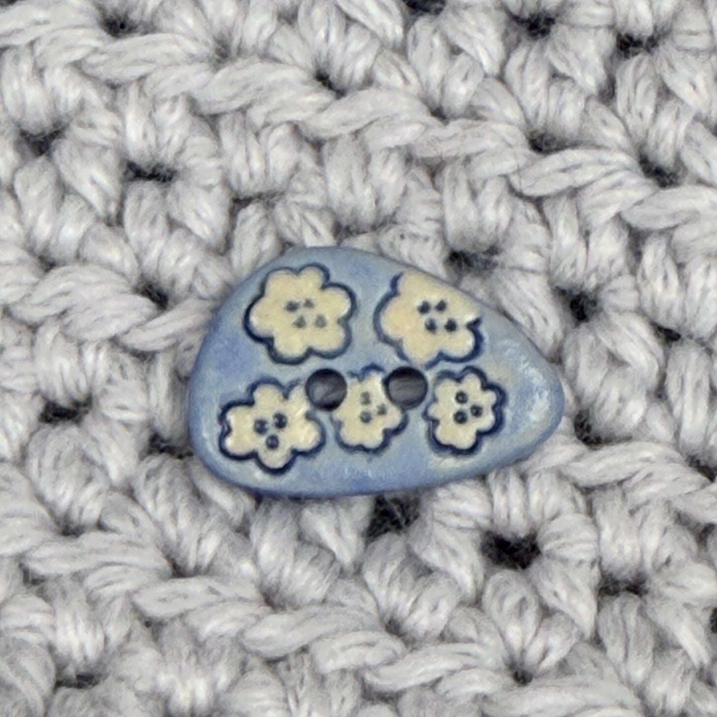 Set of 5 Small Blue Triangular Shaped Buttons with White Flowers