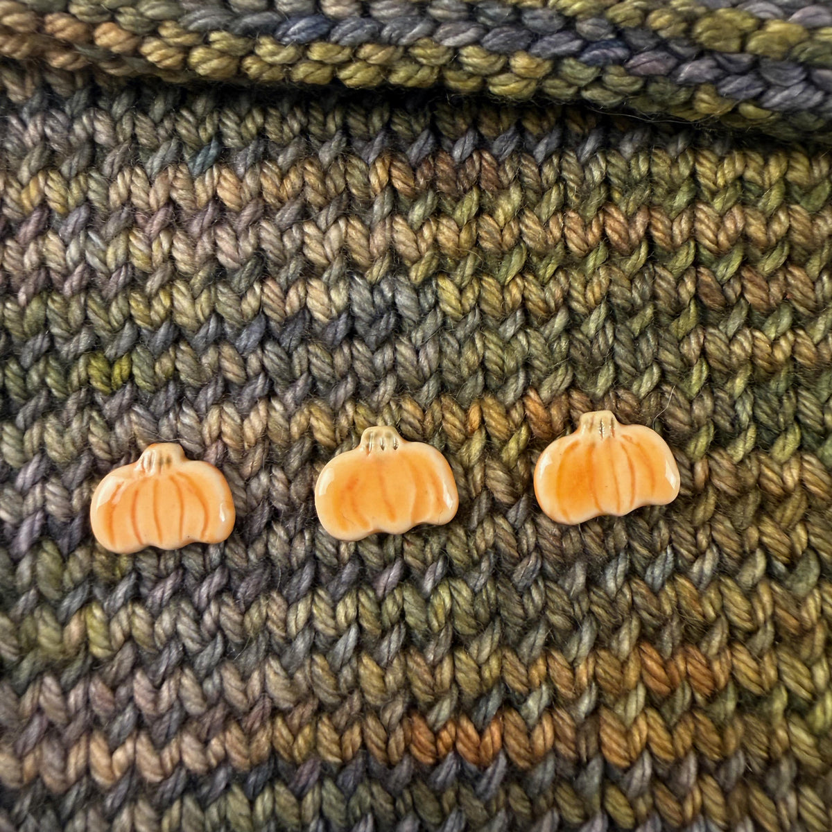 Tiny Pumpkin Buttons