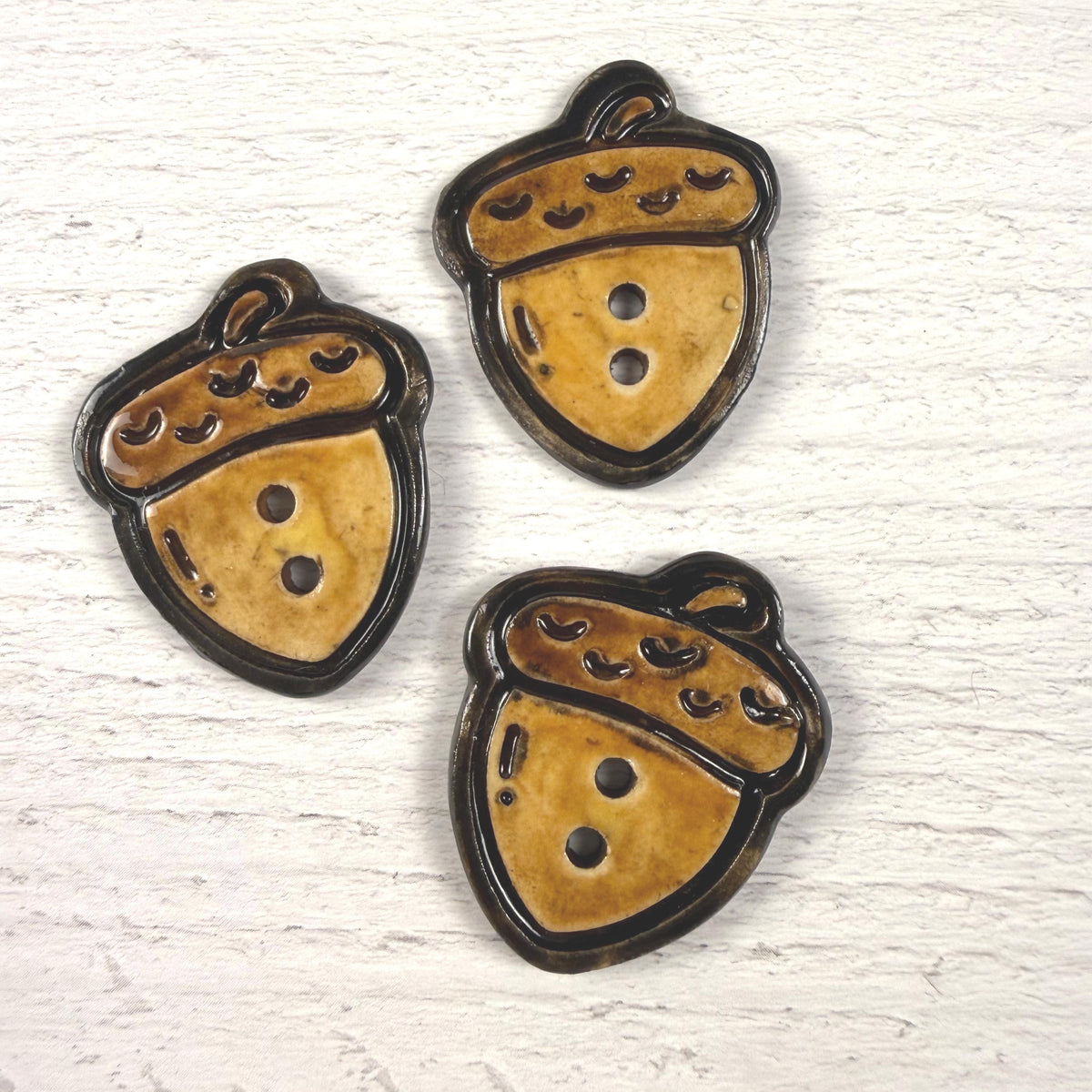 3 Golden Brown Acorn Buttons