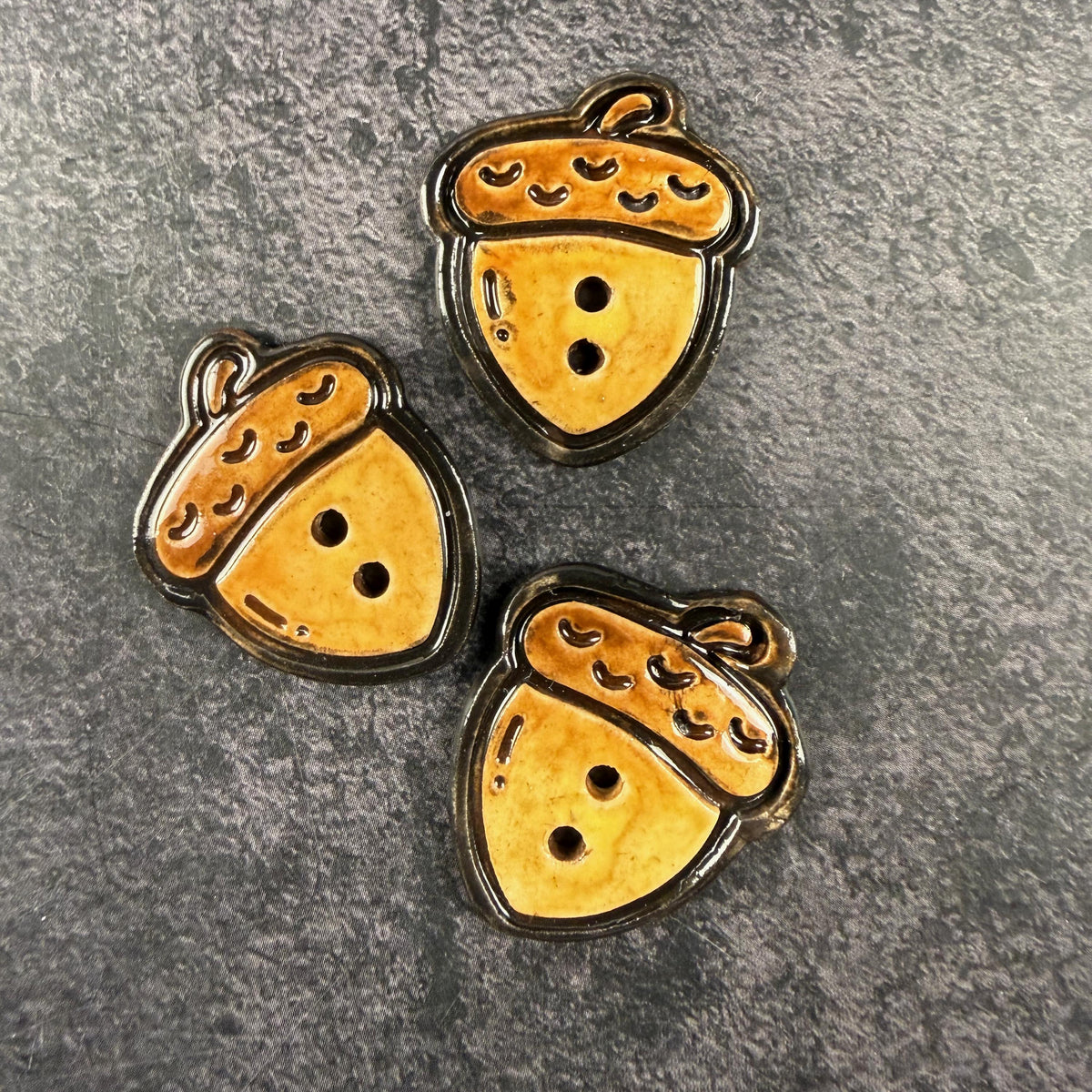3 Golden Brown Acorn Buttons